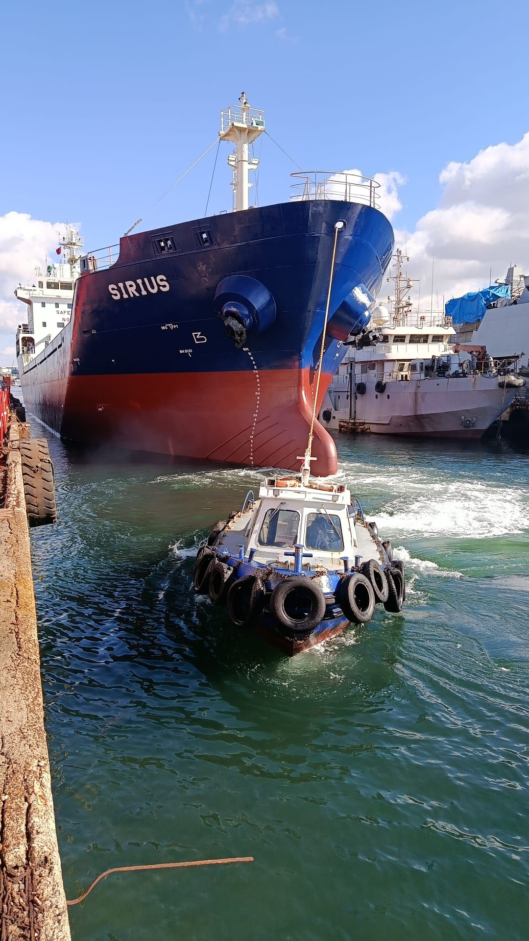 M/V SIRIUS