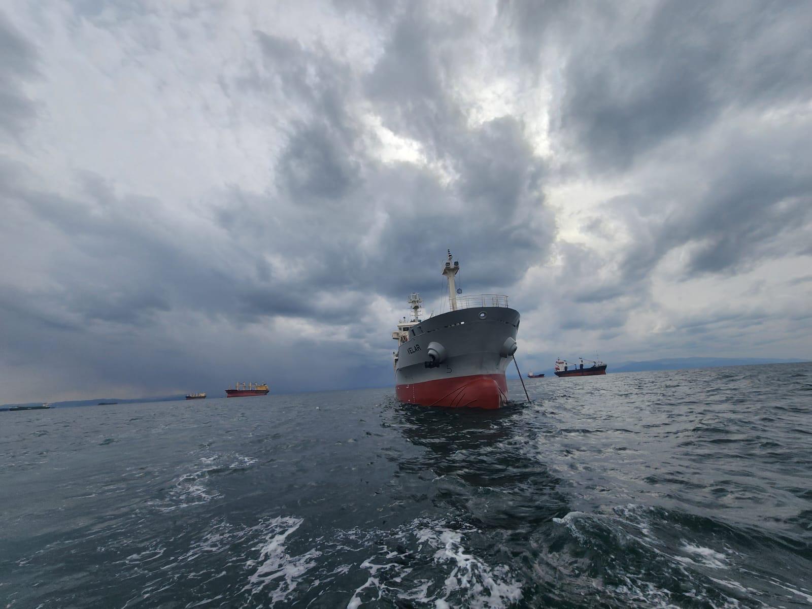M/V VELAR
