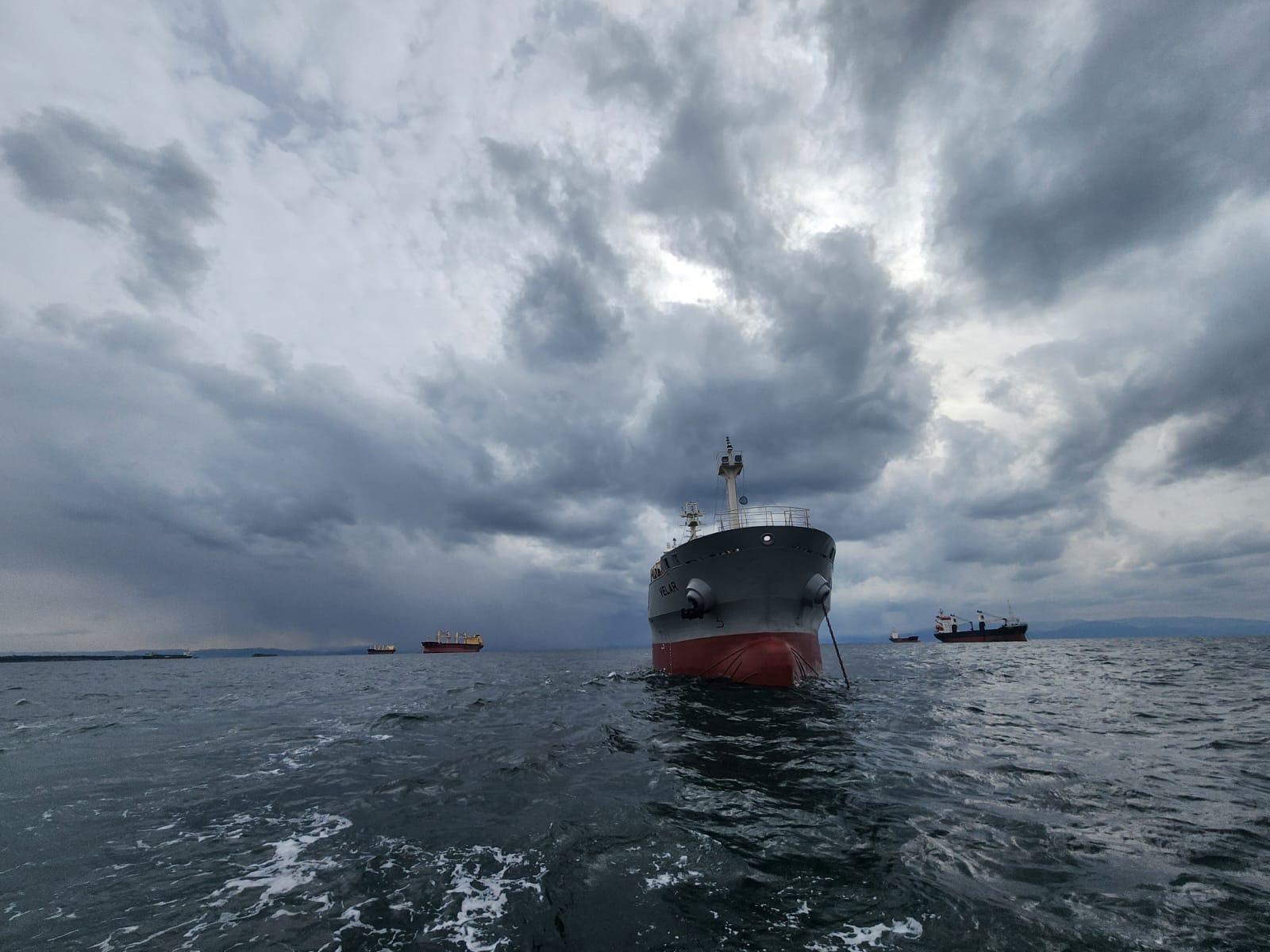 M/V VELAR